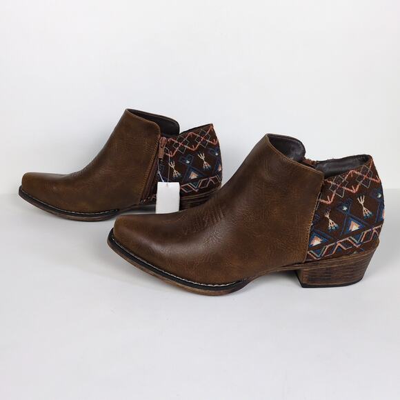 ROPER Brown Sedona Ankle Boots Aztec Heel Snip Toe Faux Leather Women's 11 - Picture 5 of 9